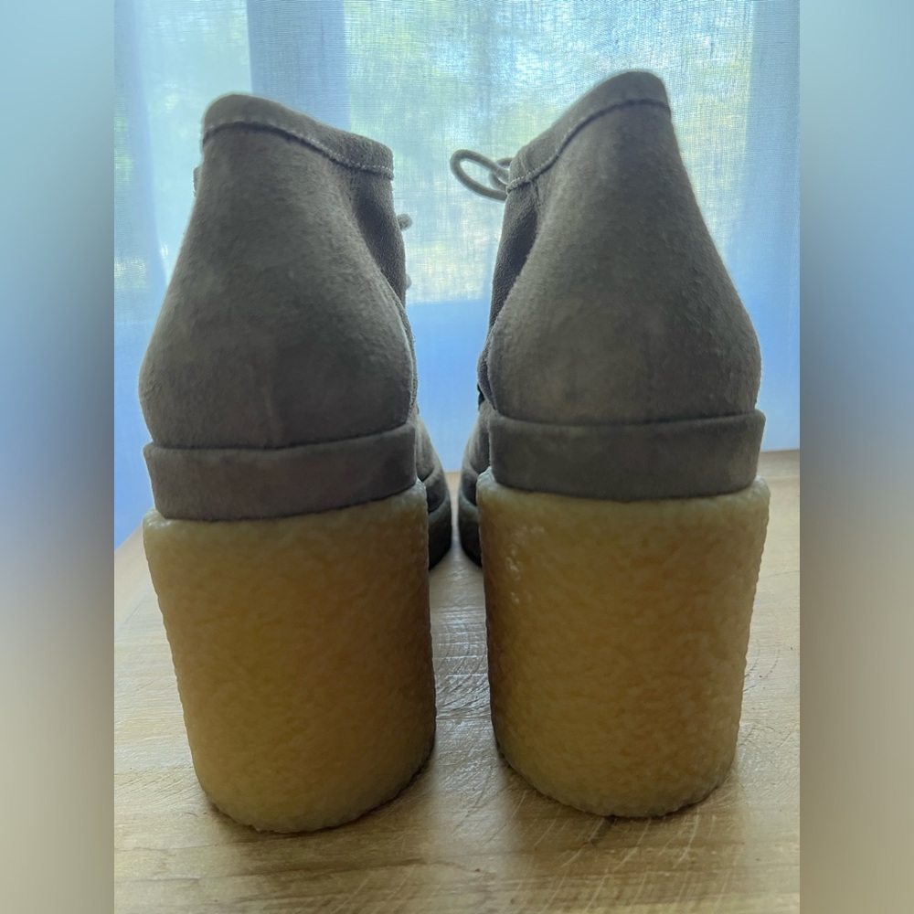 Chloé Women's Jamie Platform Ankle Booties in Taupe Size 40 New - Picture 5 of 11